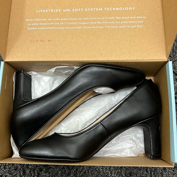 Life Stride GiGi Heels - Picture 5 of 11